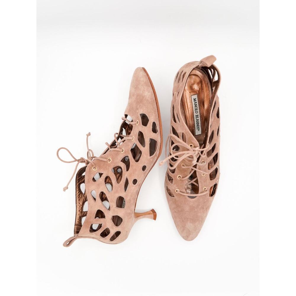 42 Manolo Blahnik Suede Lace-Up Ankle Boots with Cutout Detail